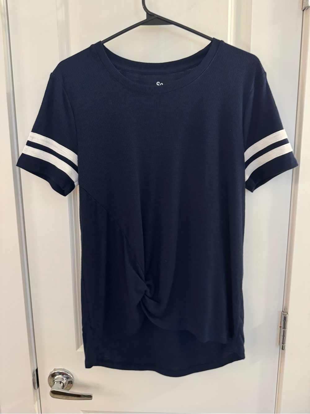 SO Navy Short Sleeve Knot Front Tee with White Sleeve Stripes